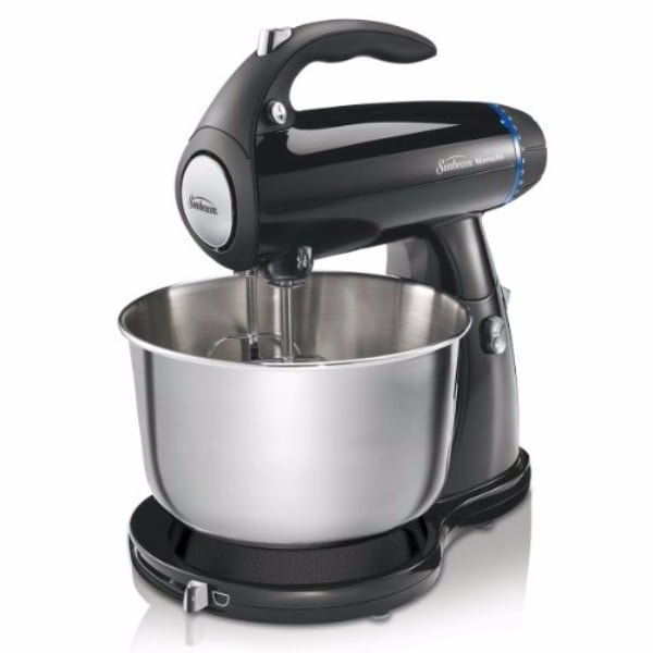 Sunbeam 2594 350-Watt MixMaster Stand Mixer with Dough Hooks and Beaters Review